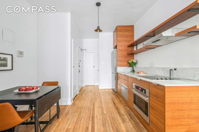 215 E 29th St Apt 33, New York City, NY 10016