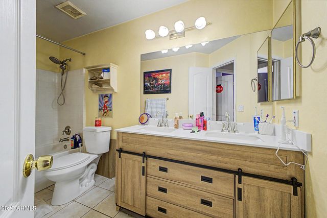 2123 E ROCKWOOD Drive, Phoenix, AZ 85024