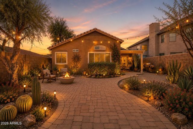 2123 E ROCKWOOD Drive, Phoenix, AZ 85024