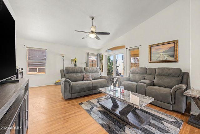 2123 E ROCKWOOD Drive, Phoenix, AZ 85024