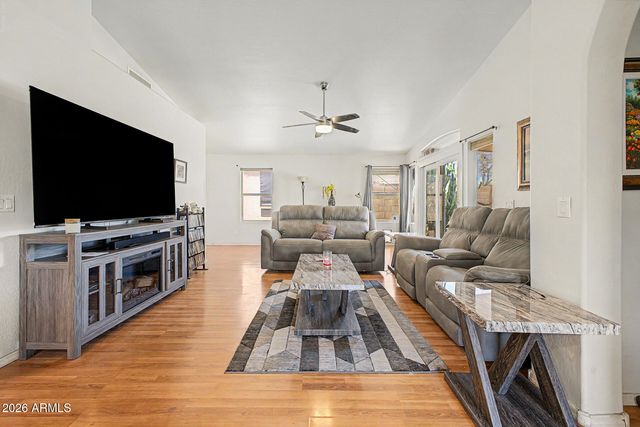 2123 E ROCKWOOD Drive, Phoenix, AZ 85024