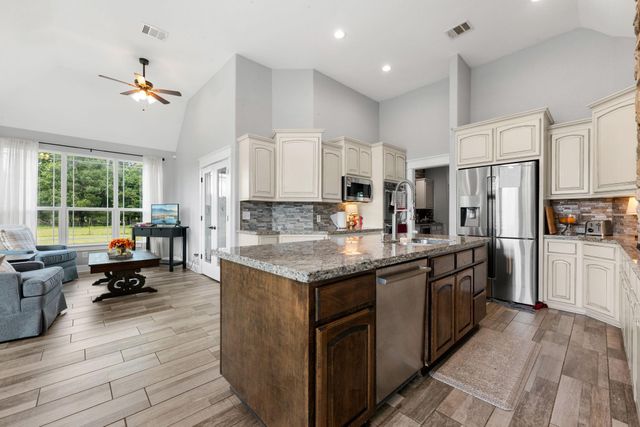 22936 Morgan Cemetery Road, Cleveland, TX 77328