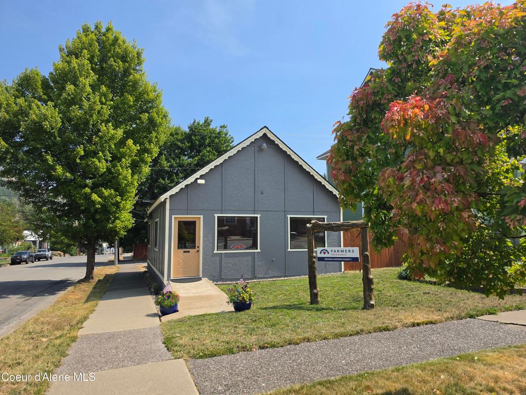 301 S Division St, Kellogg, ID 83837 photo 3