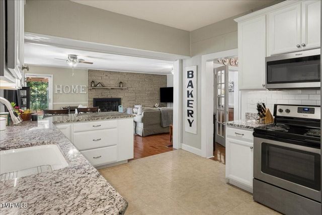 1036 Rittertown Road, Hampton, TN 37658