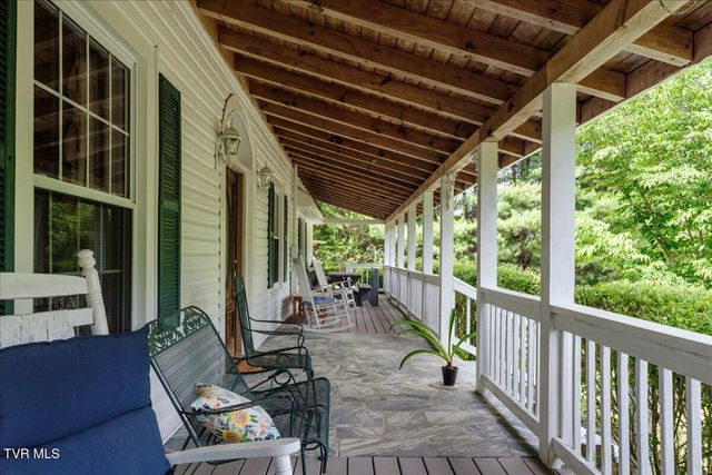 1036 Rittertown Road, Hampton, TN 37658