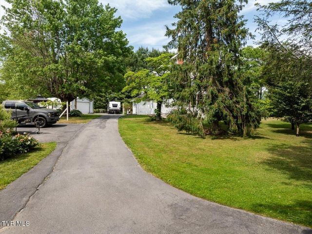 1036 Rittertown Road, Hampton, TN 37658