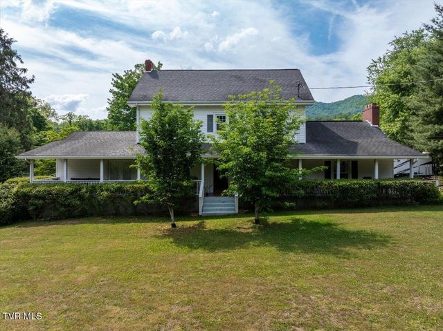 1036 Rittertown Road, Hampton, TN 37658
