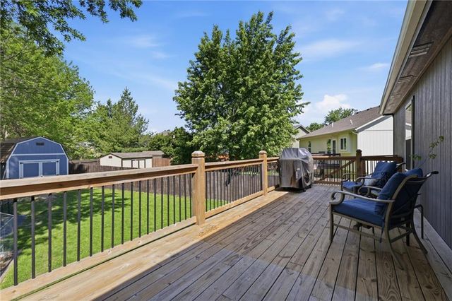 403 Timbercreek Drive, Belton, MO 64012