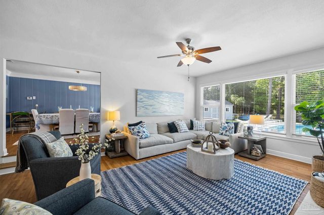 15 Star Lake Dr, Pensacola, FL 32507