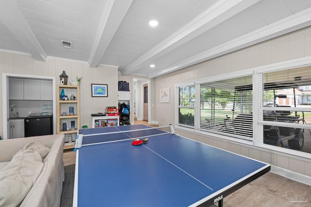 15 Star Lake Dr, Pensacola, FL 32507