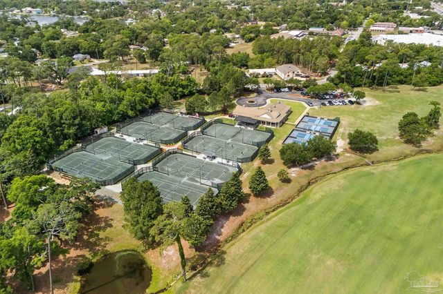 15 Star Lake Dr, Pensacola, FL 32507