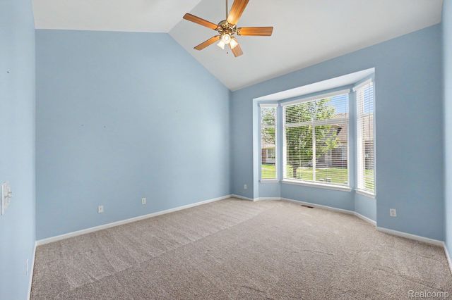 6670 Lexington Avenue S, Shelby Charter Township, MI 48317