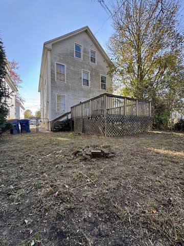 117 Willis St, New Bedford, MA 02740