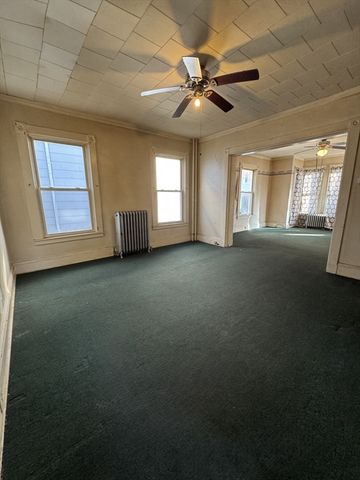 117 Willis St, New Bedford, MA 02740