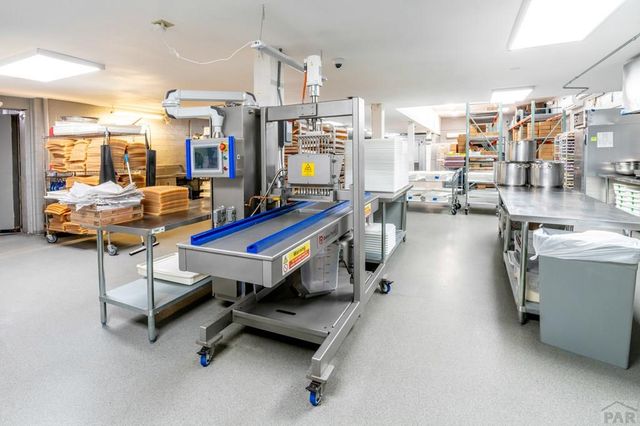 711 W 8th St, Pueblo, CO 81003