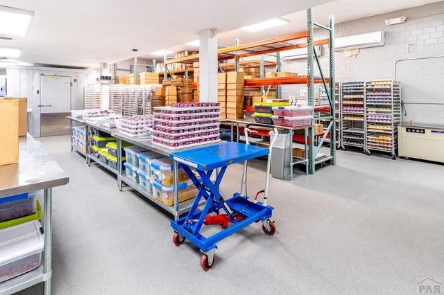 711 W 8th St, Pueblo, CO 81003