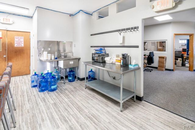 711 W 8th St, Pueblo, CO 81003