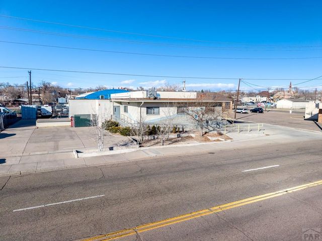 711 W 8th St, Pueblo, CO 81003