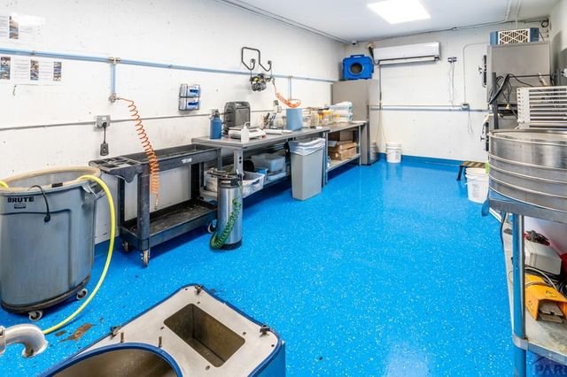 711 W 8th St, Pueblo, CO 81003