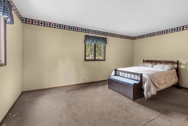 N1409 Hillside BOULEVARD, Genoa City, WI 53128