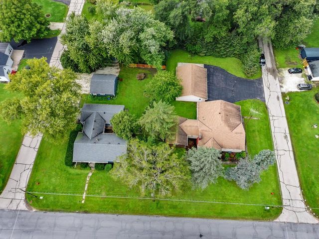 N1409 Hillside BOULEVARD, Genoa City, WI 53128