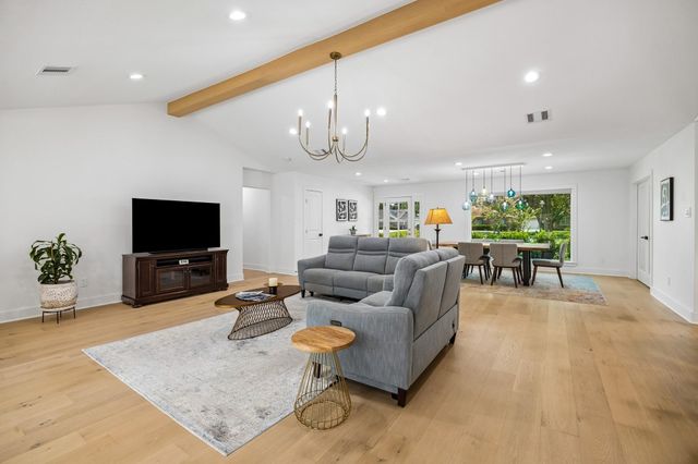 10018 Briar Forest Drive, Houston, TX 77042