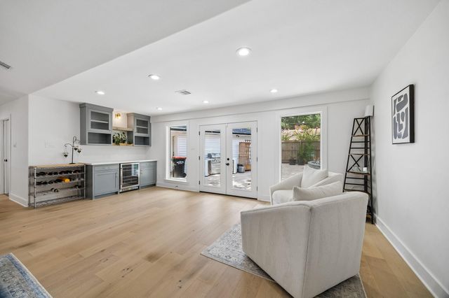 10018 Briar Forest Drive, Houston, TX 77042