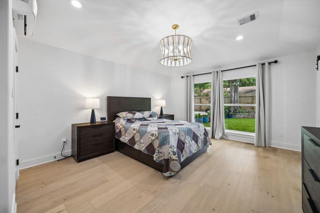 10018 Briar Forest Drive, Houston, TX 77042