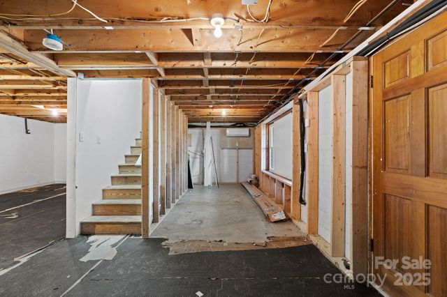 2338 Greater Druid Hills Boulevard, Hendersonville, NC 28791