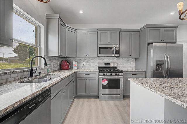 228 E Woodrow Street, Tulsa, OK 74106