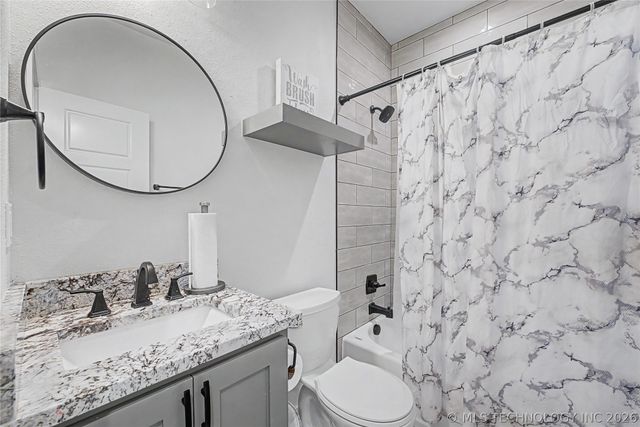 228 E Woodrow Street, Tulsa, OK 74106