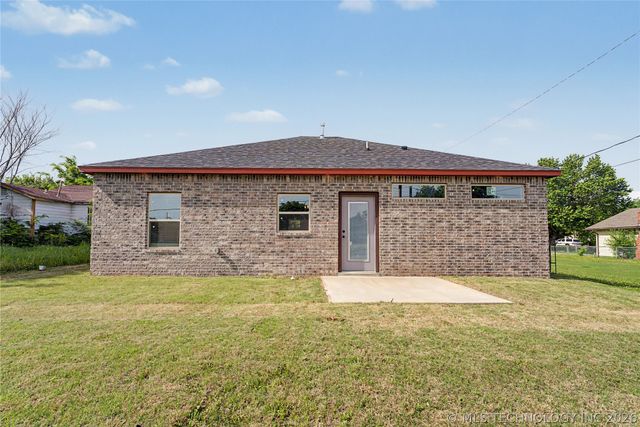 228 E Woodrow Street, Tulsa, OK 74106