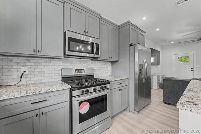 228 E Woodrow Street, Tulsa, OK 74106