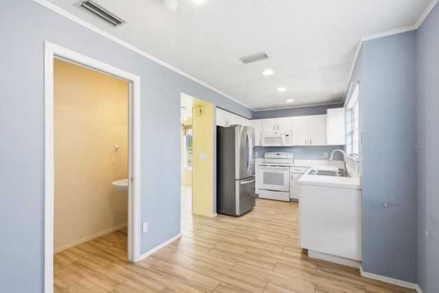 2128 CLOVER HILL ROAD, Palm Harbor, FL 34683