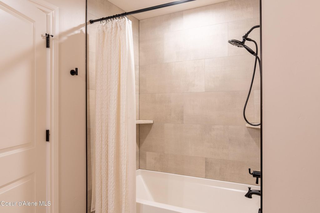 287 Mesa DR, Athol, ID 83801 photo 40