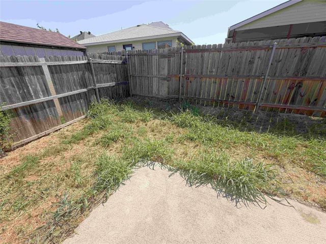 9325 Rhoni Court, Fort Worth, TX 76140