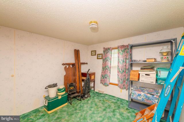 82 TAYLOR DR, Ronks, PA 17572