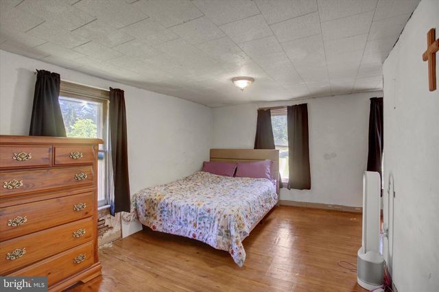 106 MIDDLE SPRING ROAD, Shippensburg, PA 17257