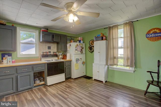 106 MIDDLE SPRING ROAD, Shippensburg, PA 17257
