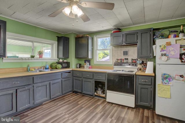 106 MIDDLE SPRING ROAD, Shippensburg, PA 17257