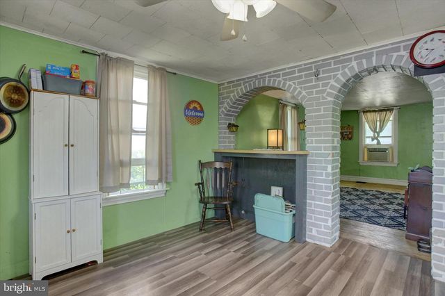 106 MIDDLE SPRING ROAD, Shippensburg, PA 17257