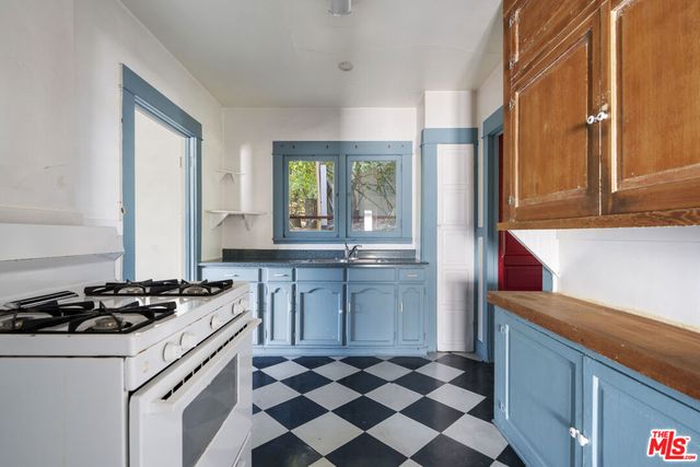 1627 Fargo Street, Los Angeles, CA 90026