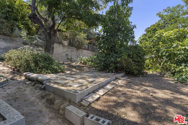 1627 Fargo Street, Los Angeles, CA 90026