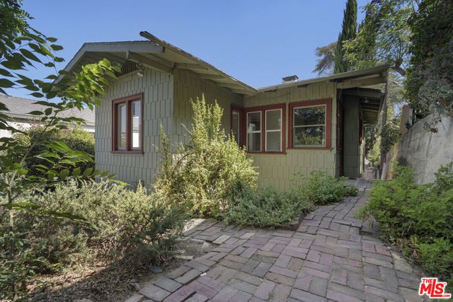 1627 Fargo Street, Los Angeles, CA 90026