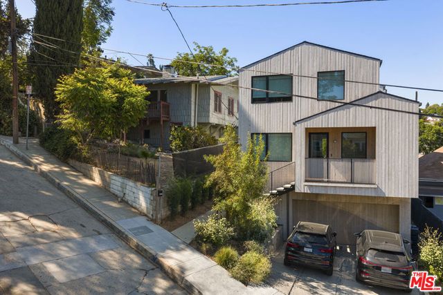 1627 Fargo Street, Los Angeles, CA 90026