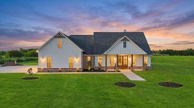 5692 County Road 1093, Celeste, TX 75423