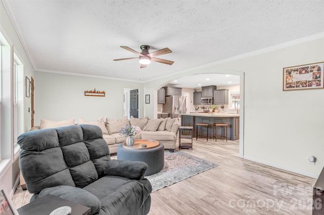 5007 Carlos Road, Catawba, NC 28609