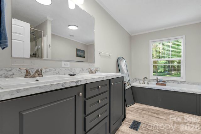 5007 Carlos Road, Catawba, NC 28609