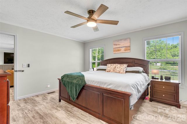 5007 Carlos Road, Catawba, NC 28609