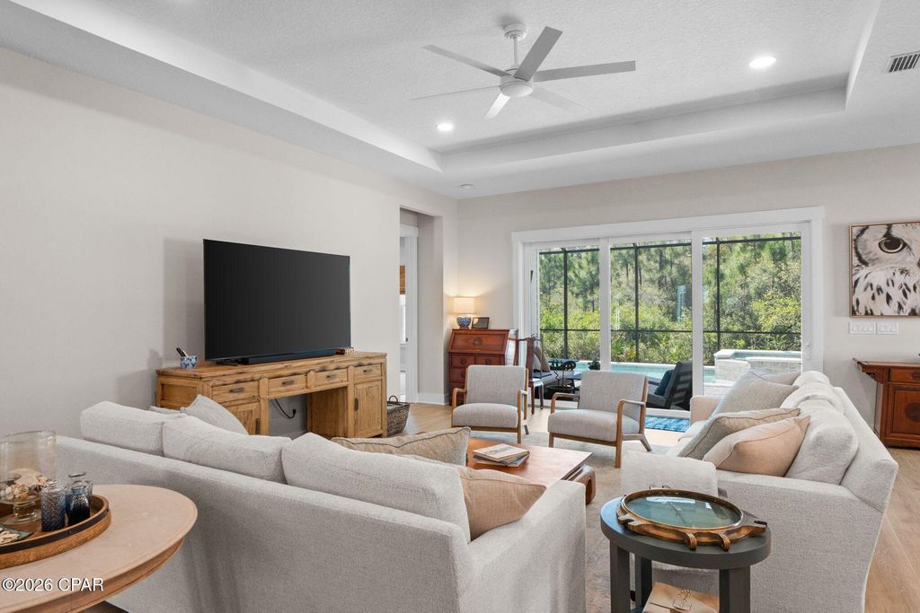Image 10 of property listing at 917 Camp Fire Circle, Panama City Beach, FL 32413